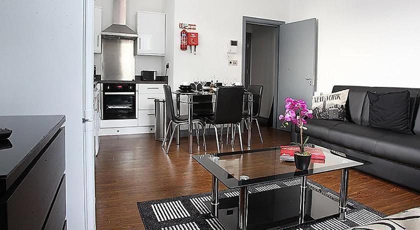 Apartment Lewis 1 Northern Quarter Sleeps Upto 4 Manchester
